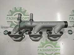 Front exhaust manifold